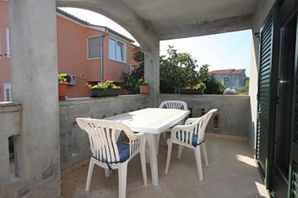 Apartments Pasman Banj Rom bilde