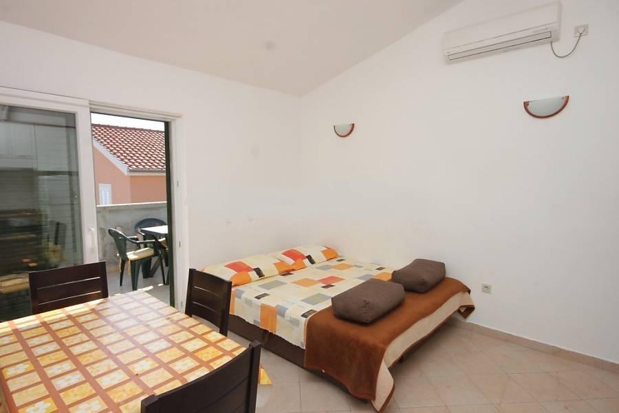 Apartments Pasman Banj Rom bilde